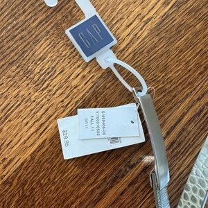 GAP Silver Belt women’s small